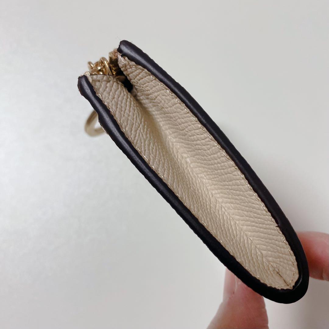 【新品未使用】COACHコーチ★ミニスキニーIDカードケース★アイボリー