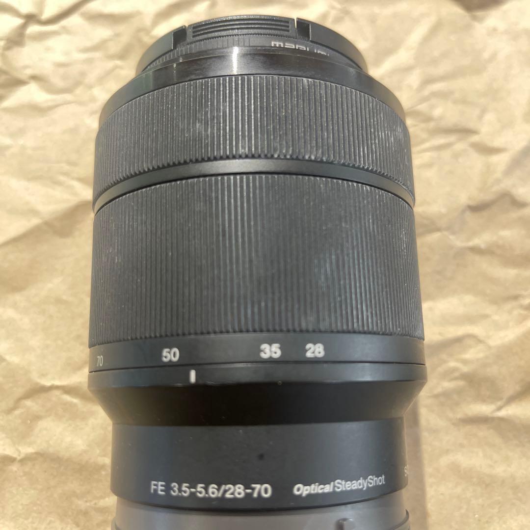 レンズ(ズーム) SONYLenzSEL2870 FE 3.5-5.6/28-70 E-mount