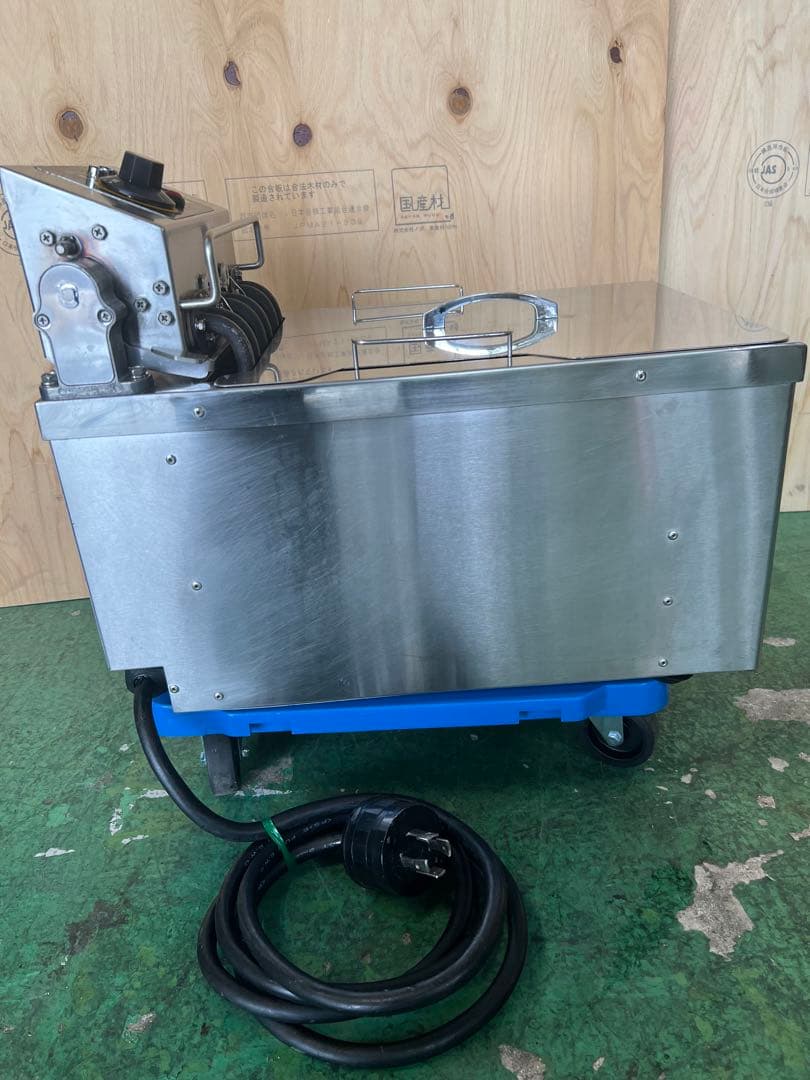 2020年 マルゼン卓上電気フライヤー 8L 3相200V