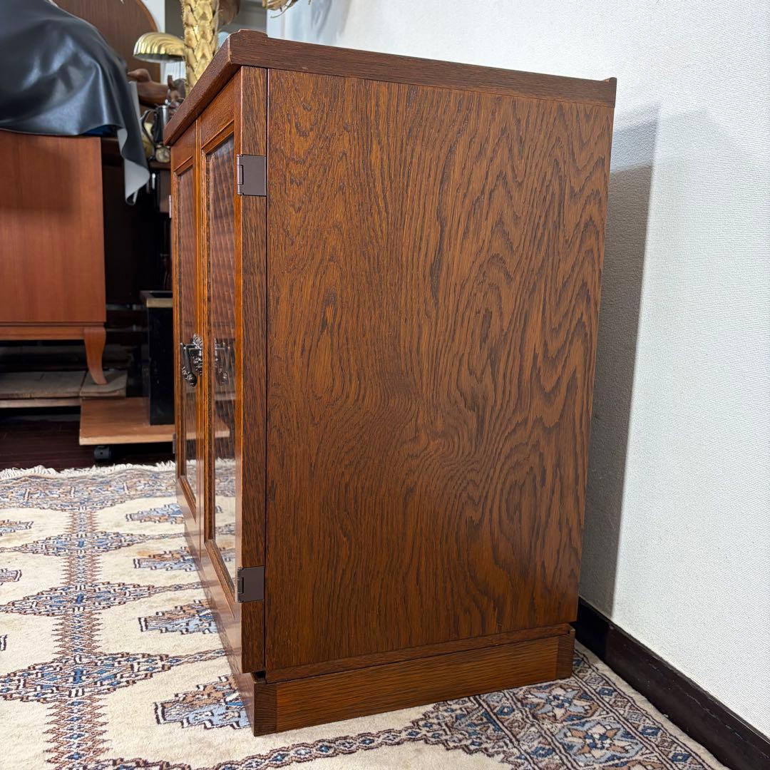 三越ブルージュ キャビネット オーク材 サイドボード ガラス戸 収納 食器棚