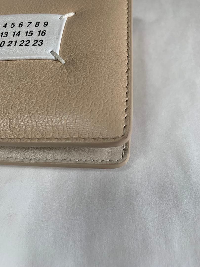 Maison Margiela ベージュ 二つ折り財布