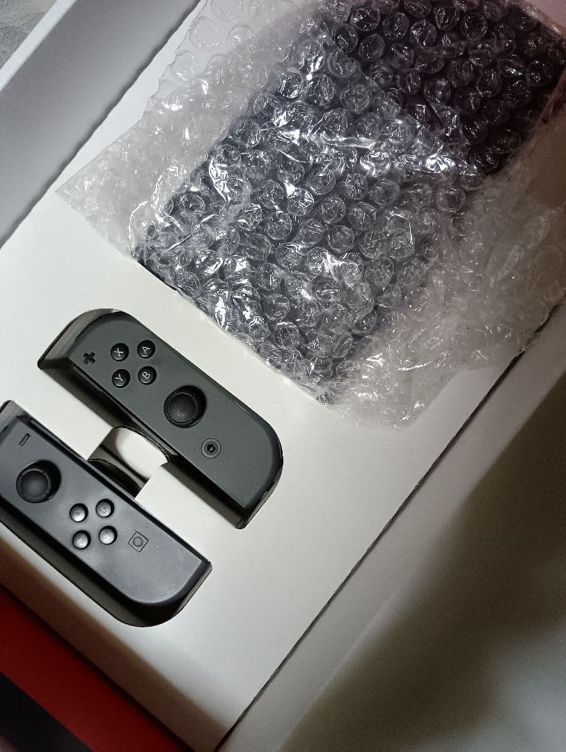 Nintendo Switch 本体 + Joy-Con（グレー）