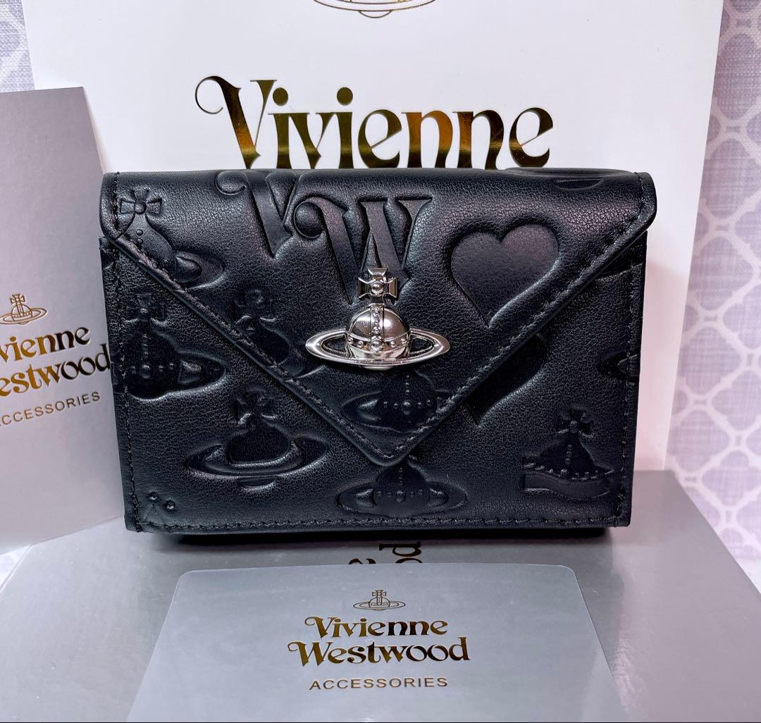 【内柄も素敵☆最新】Vivienne Westwood 三折り財布 マット