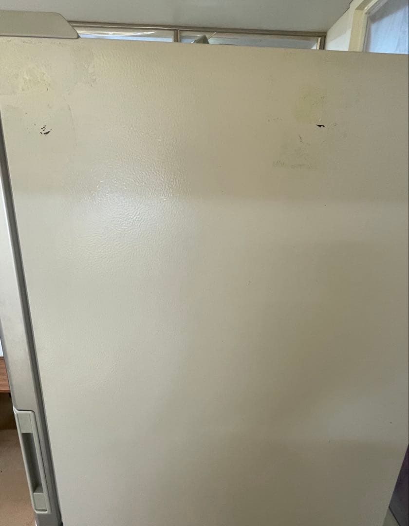 シャープ 冷蔵庫 SJ-W356Ｊ　両開き 350L 2022年製　中古品