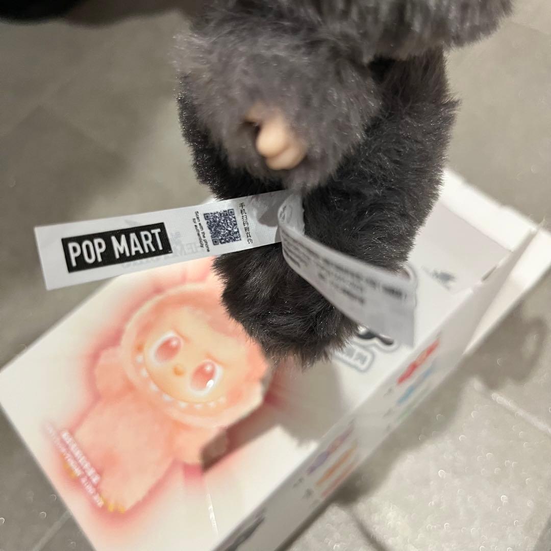 I*2様 ラブブ エナジー LABUBU Energy シークレット 黒　正規品