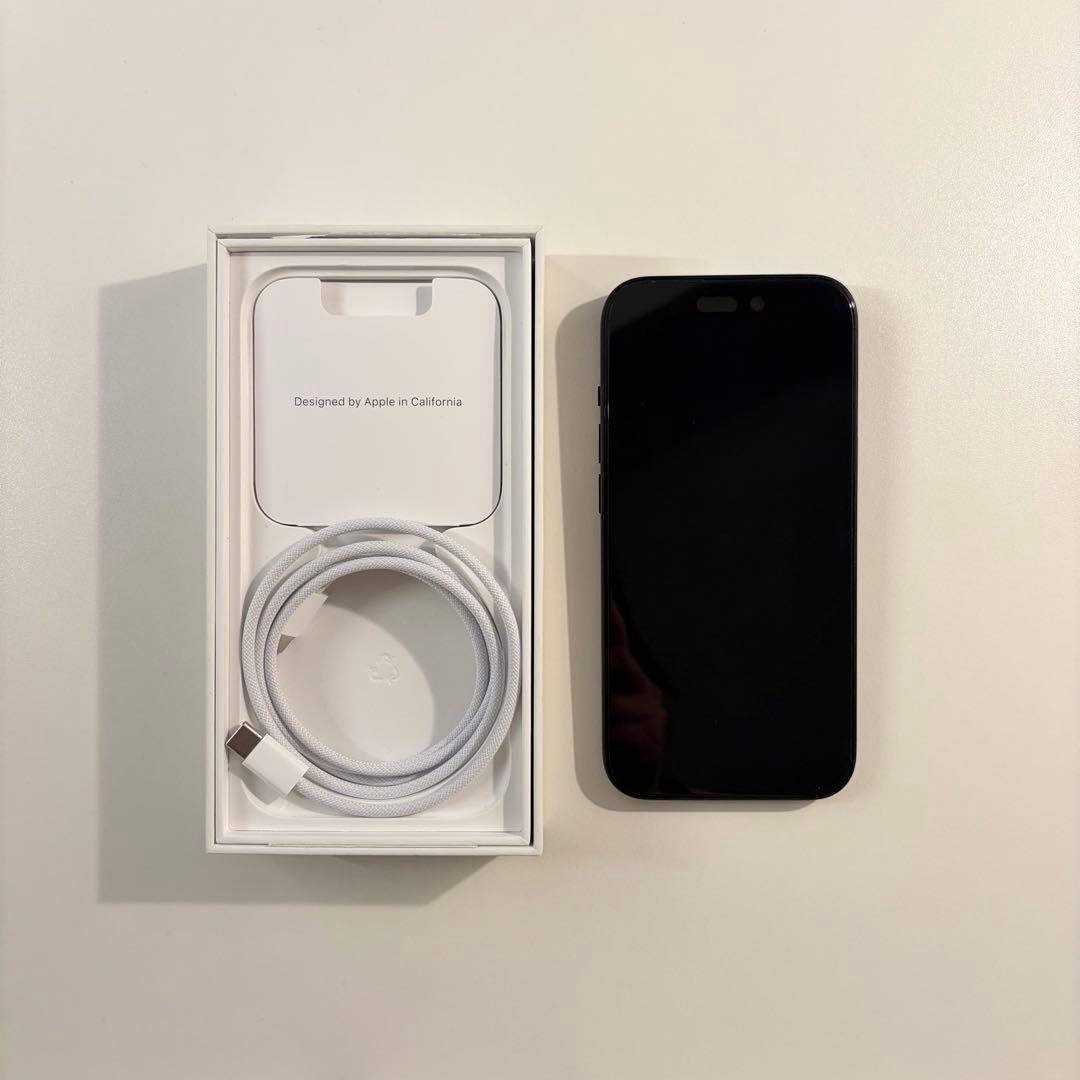 iPhone15 128GB BLACK ブラック　黒　本体　SIMフリー