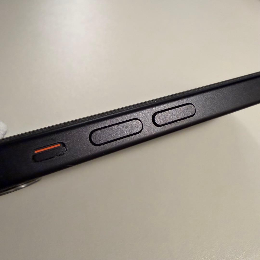 iPhone15 128GB BLACK ブラック　黒　本体　SIMフリー