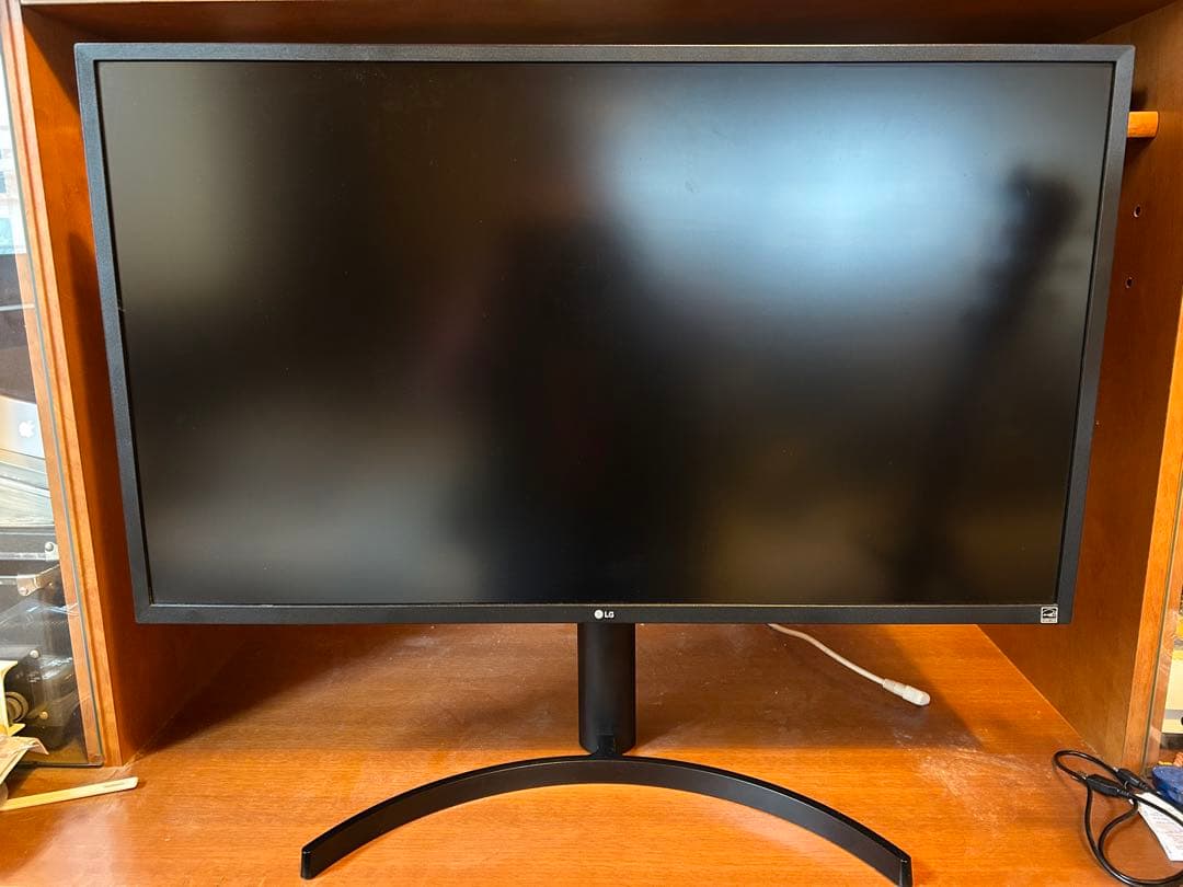 LG 32UK550-B 31.5インチ 4Kモニター