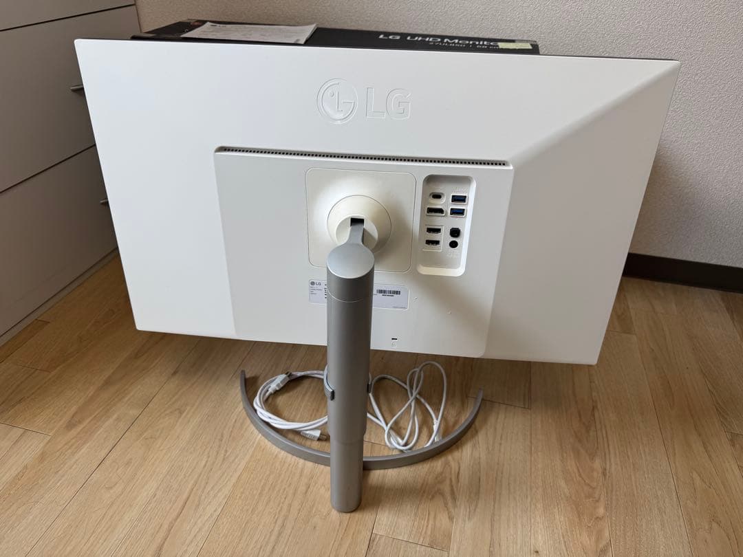 【期間限定セール】LG モニター ディスプレイ　27UL850-W 27インチ