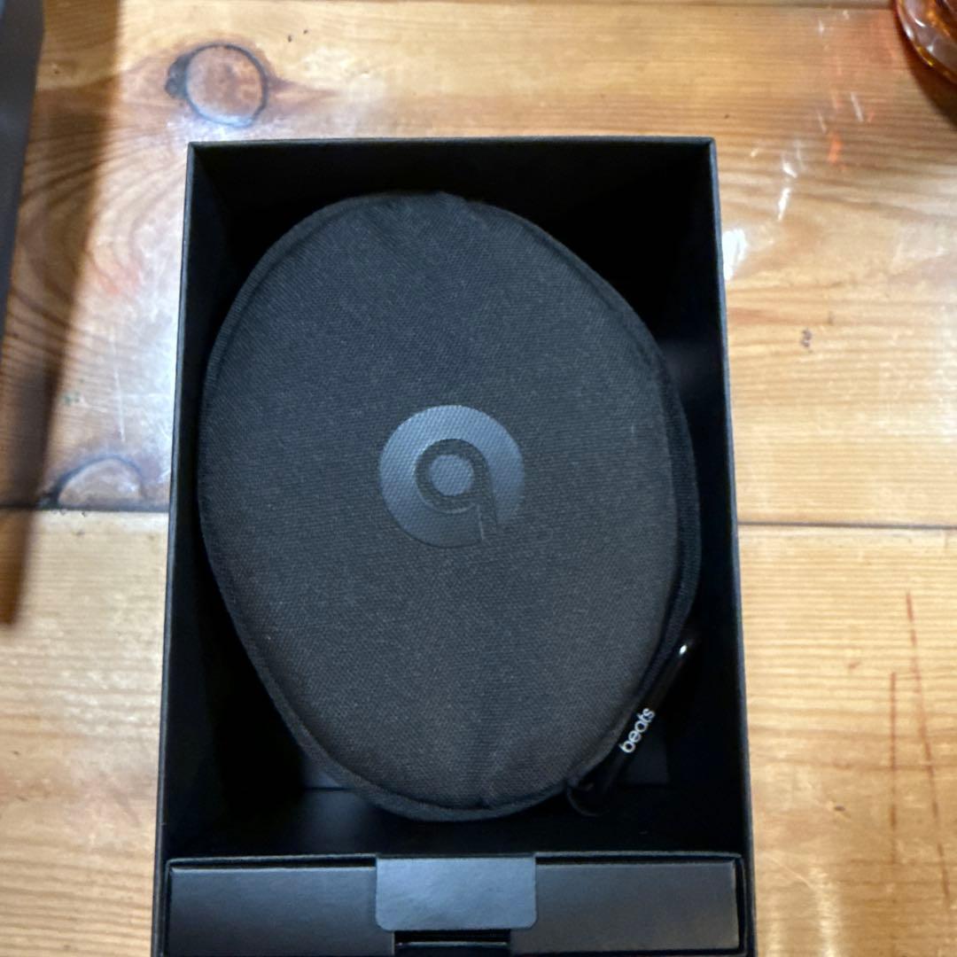 BEATS SOLO3 ワイヤレスヘッドフォン ブラック