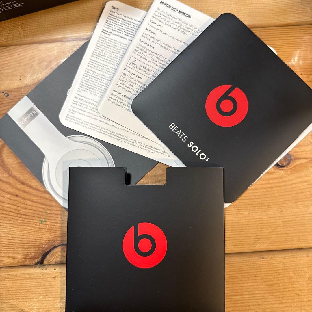 BEATS SOLO3 ワイヤレスヘッドフォン ブラック