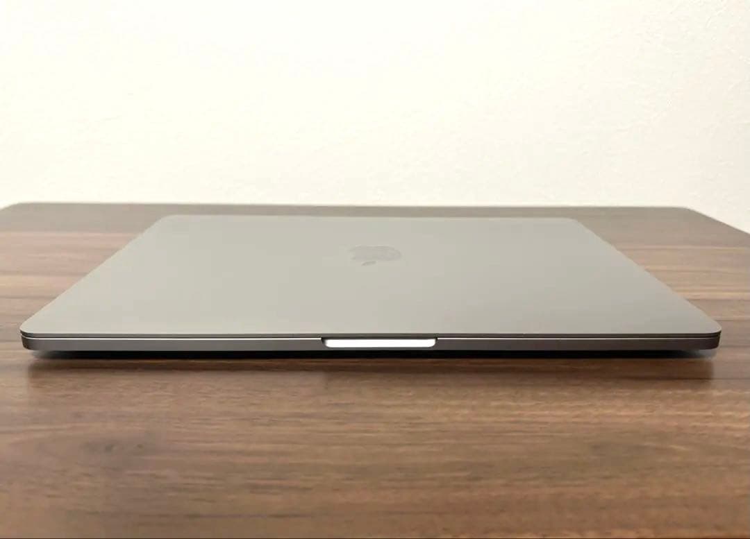 土*！様 MacBook Pro 2022 13インチ 8GB 512GB