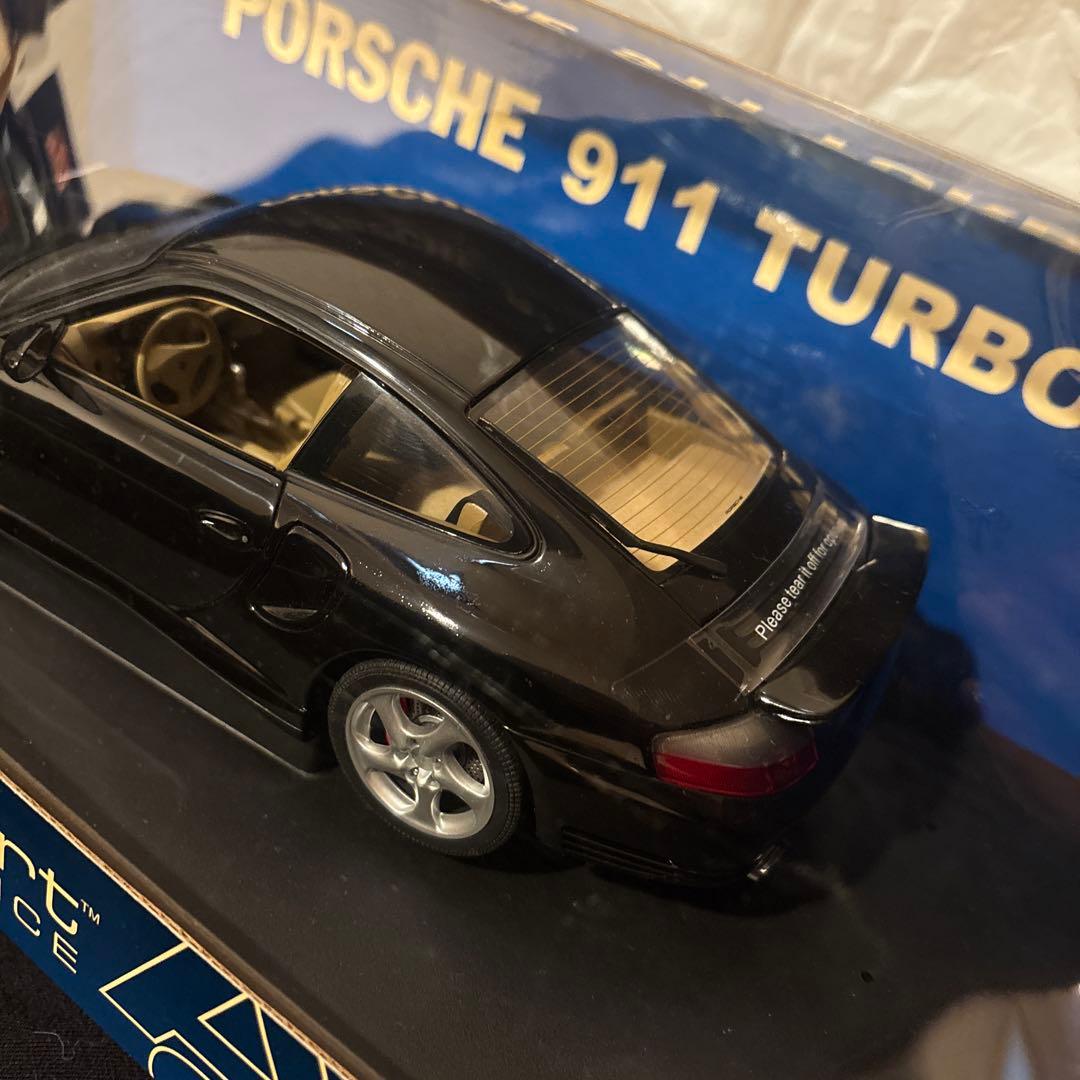 AUTOart Performance 1:18 ポルシェ 911 ターボ