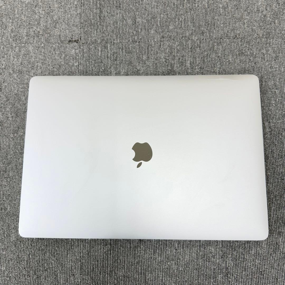 MacBook Pro 16インチ2019 16GB / 512GB シルバー