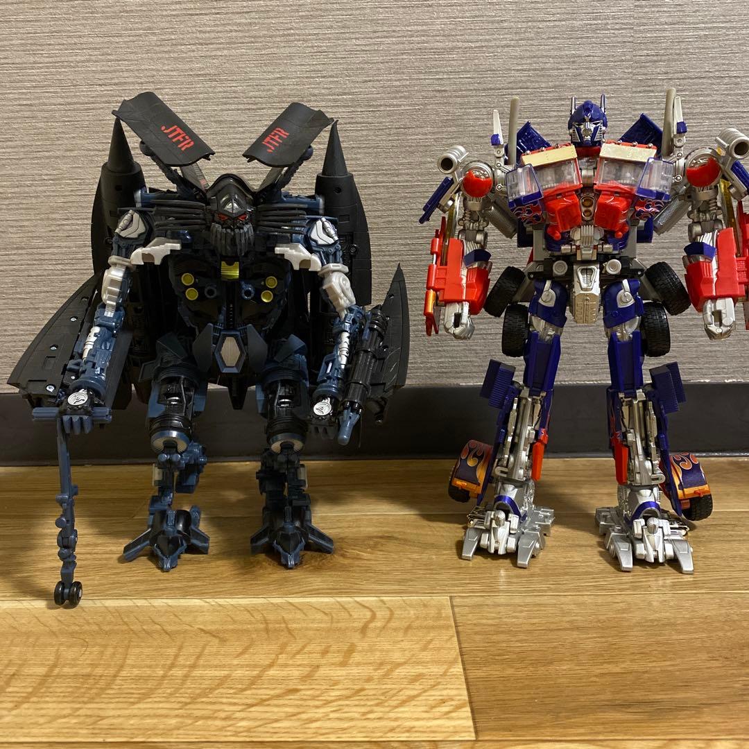 トランスフォーマー　バスターオプティマスプライム&ジェットファイヤ　セット