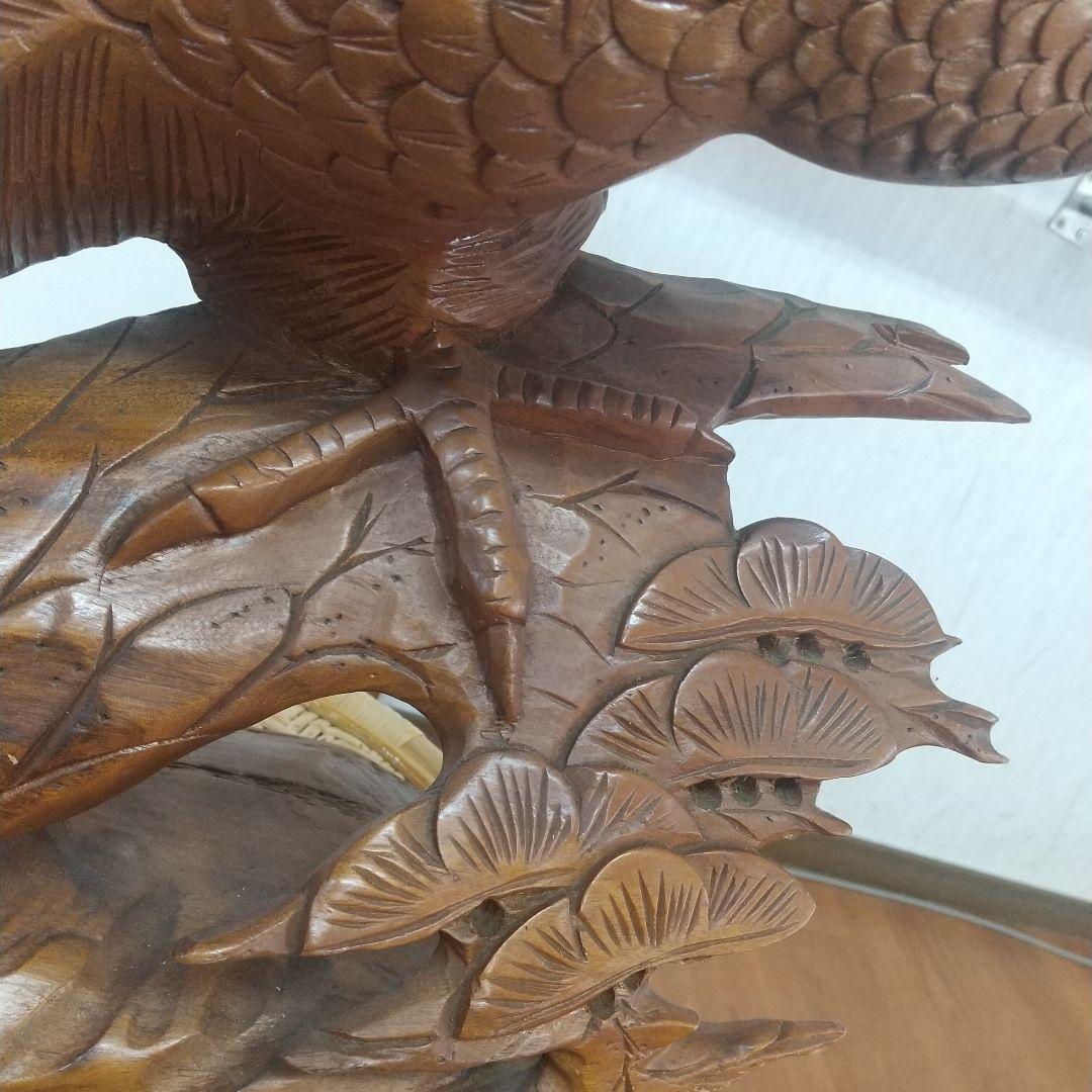 木彫り 鷹の彫刻 美術品 置物インテリア装飾