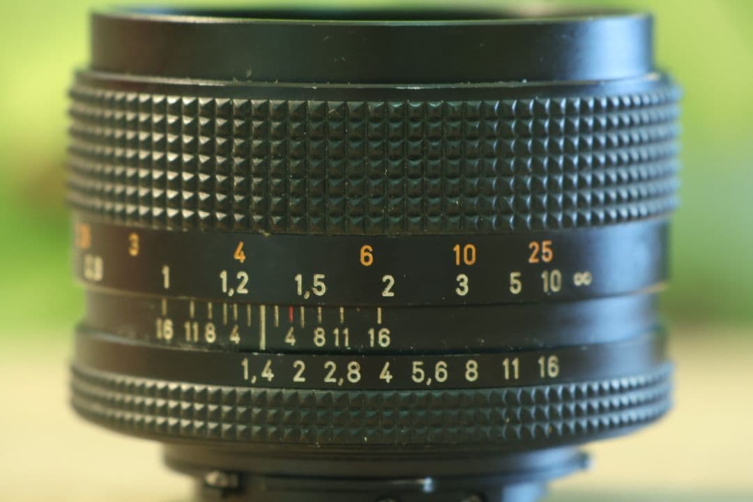 レンズ(単焦点) Carl Zeiss Planar 50mm f1.4