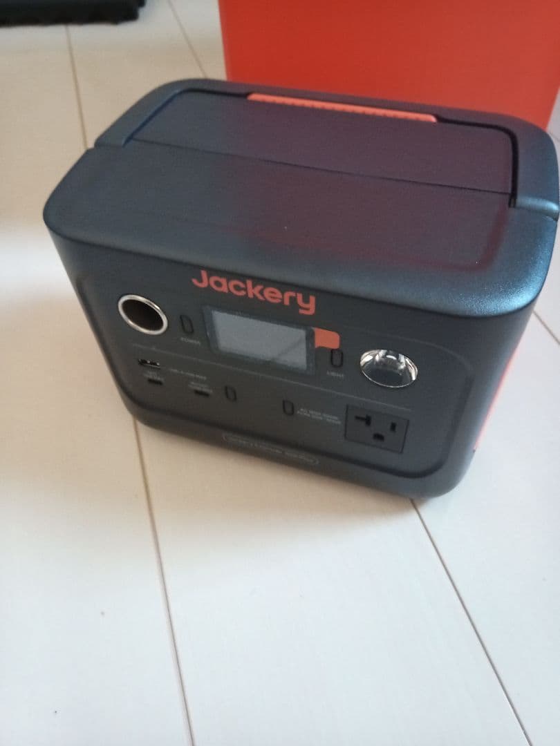 未使用　Jackery  JSG-0304B　ポータブル電源+ソーラーパネル
