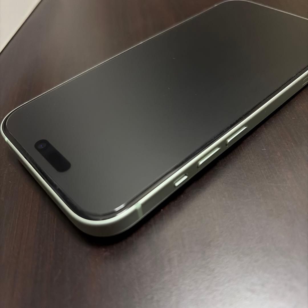 Apple iPhone 15 グリーン 128GB