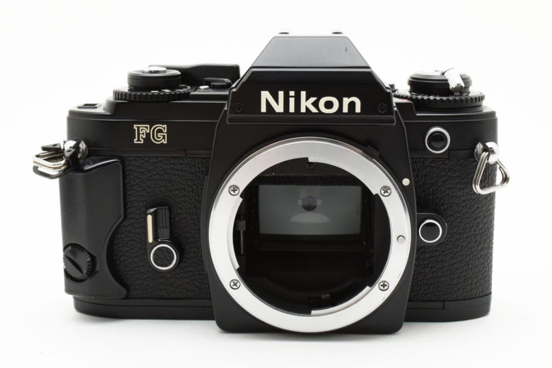 超美品 NIKON FG ブラック　フィルムカメラ　モルト新品交換済 B608