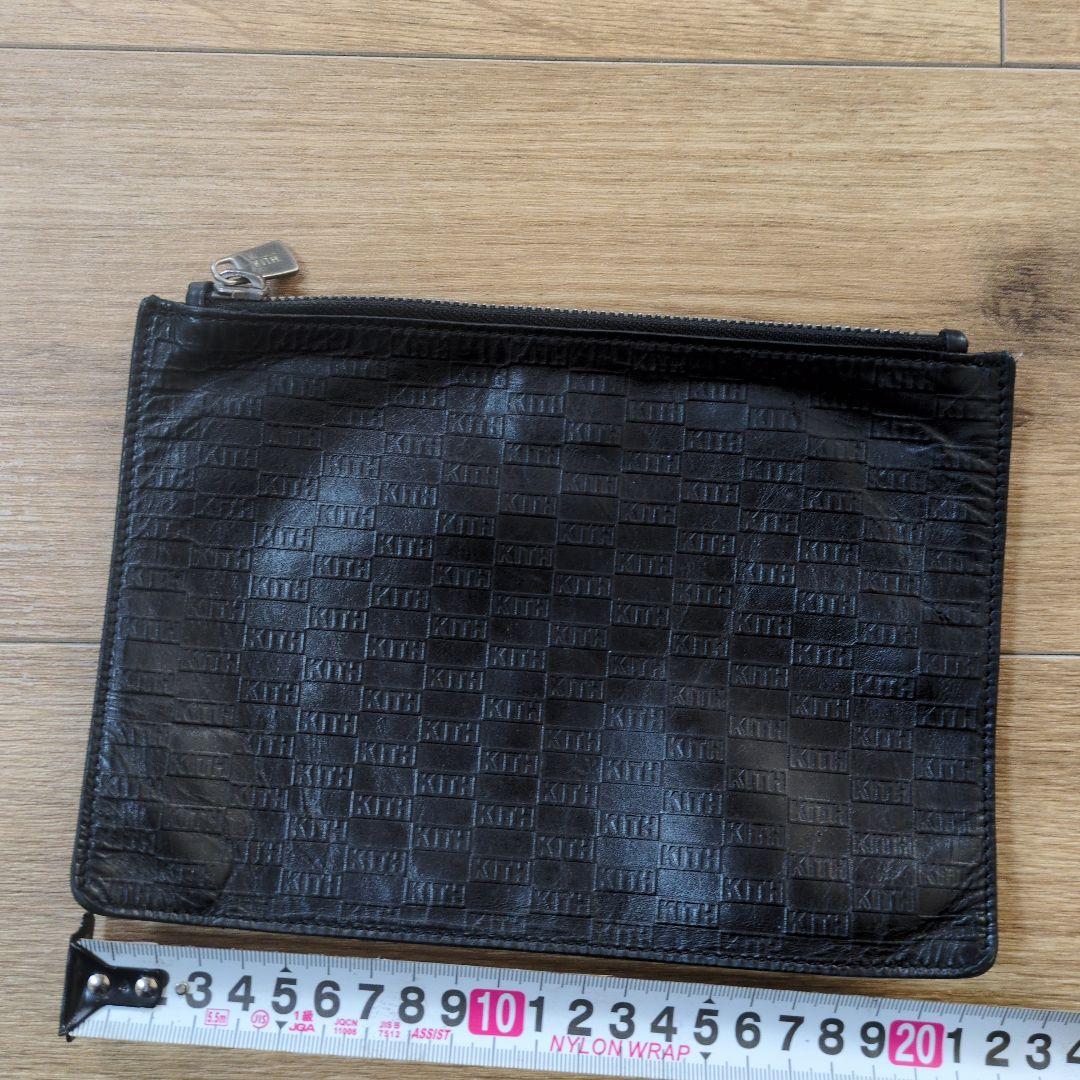 KITH ブラック ポーチ　モノグラム