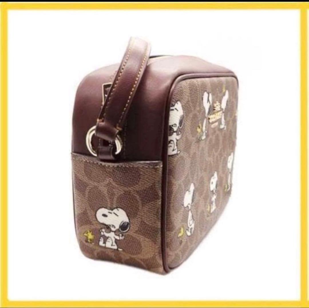 COACHコーチ ×スヌーピーコラボシグネチャーショルダーバッグ