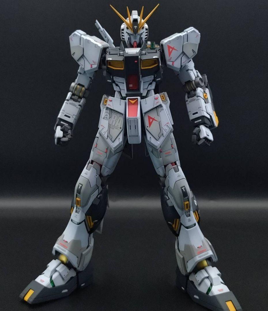 ガンプラ　完成品　MG1/100 νガンダムver.ka