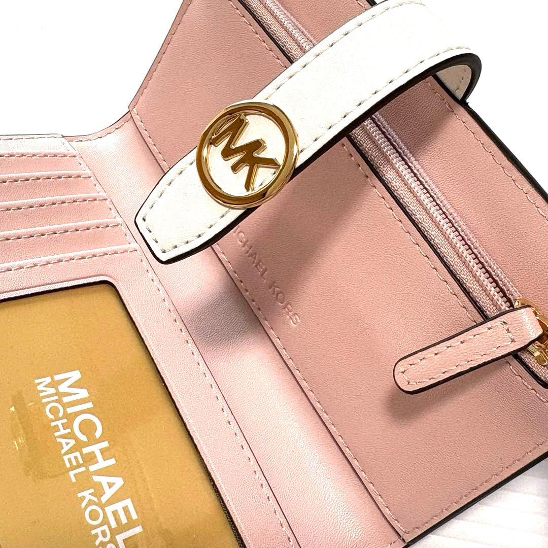 ⭐︎ 【新品、未使用品】かわいい♡マイケルコース 2つ折り財布　ピンク