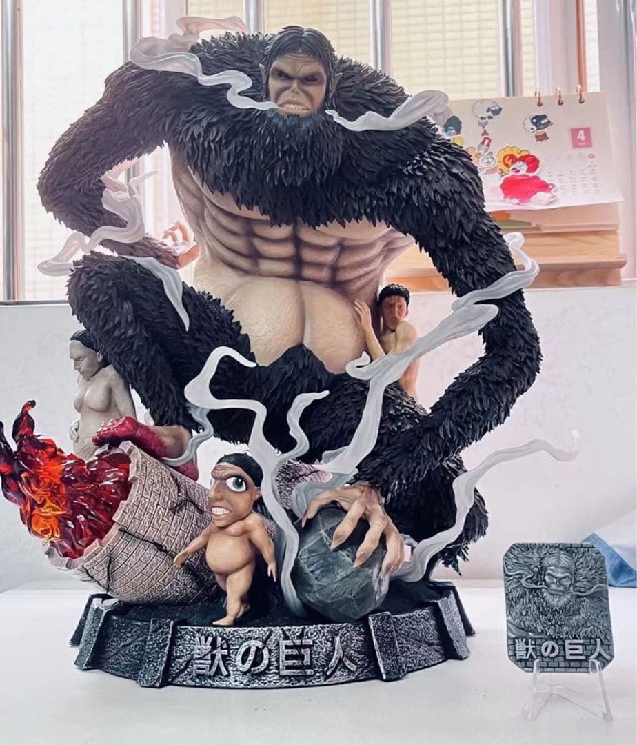 進撃の巨人 獣の巨人 ガレージキット ガレキ スタチュー①