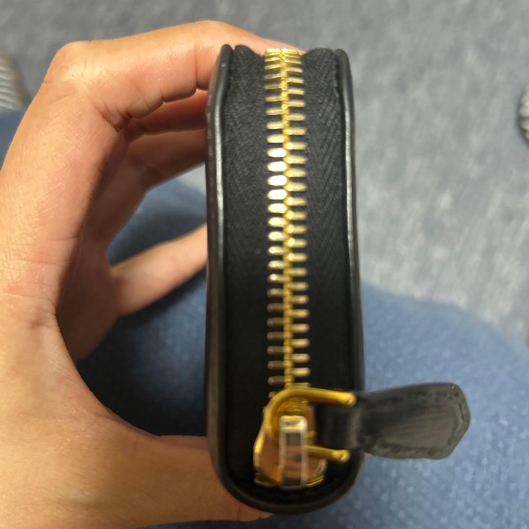 鑑定済‼︎期間限定出品‼︎PRADAケースNERO