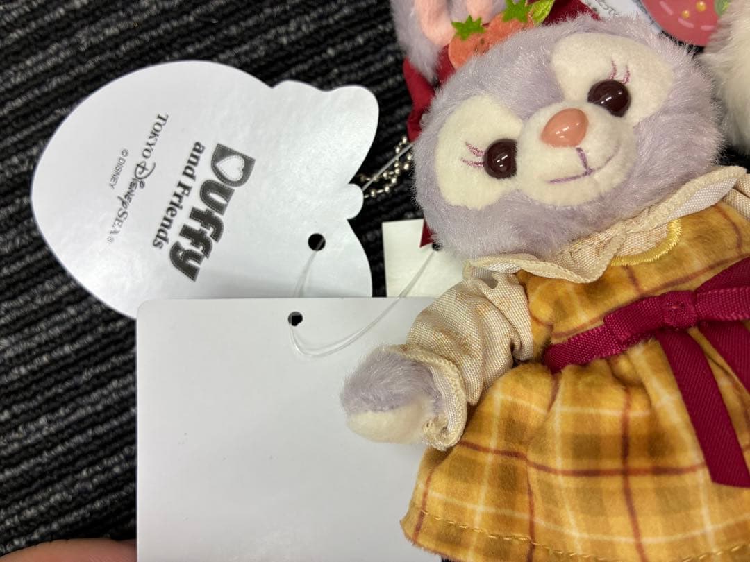 リーナベル　ステラルー　ぬいぐるみバッジ　ハートフェルトストロベリーギフト　2点