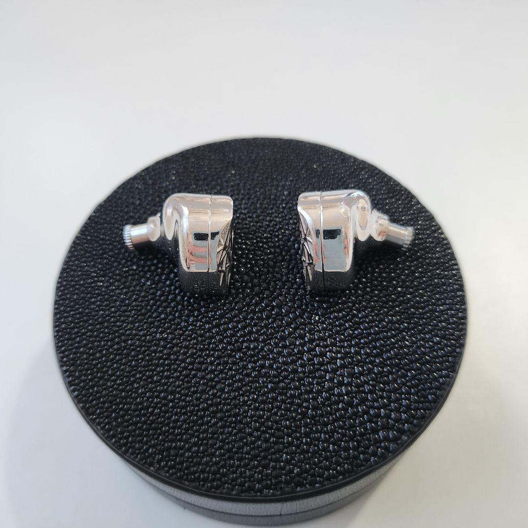 水月雨 moondrop 雪月花 - Beautiful World