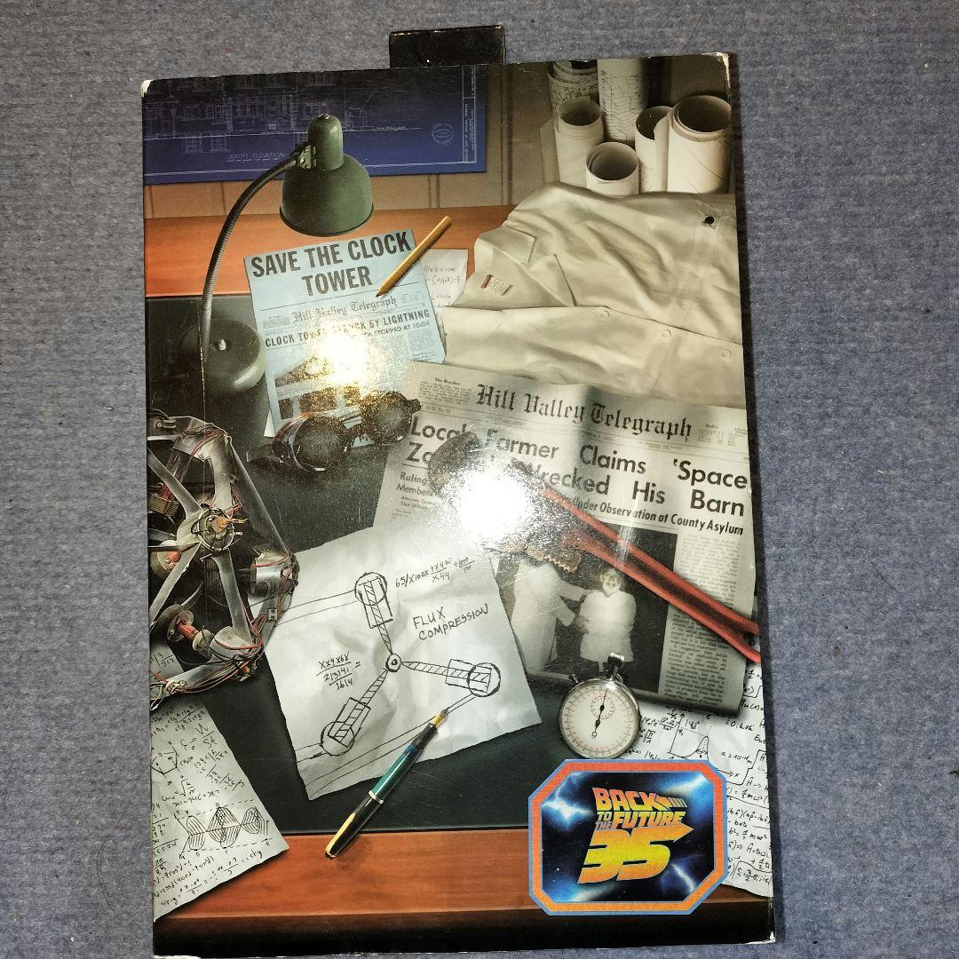 「バックトゥーザフューチャー」ドクのフィギュア　ネカ