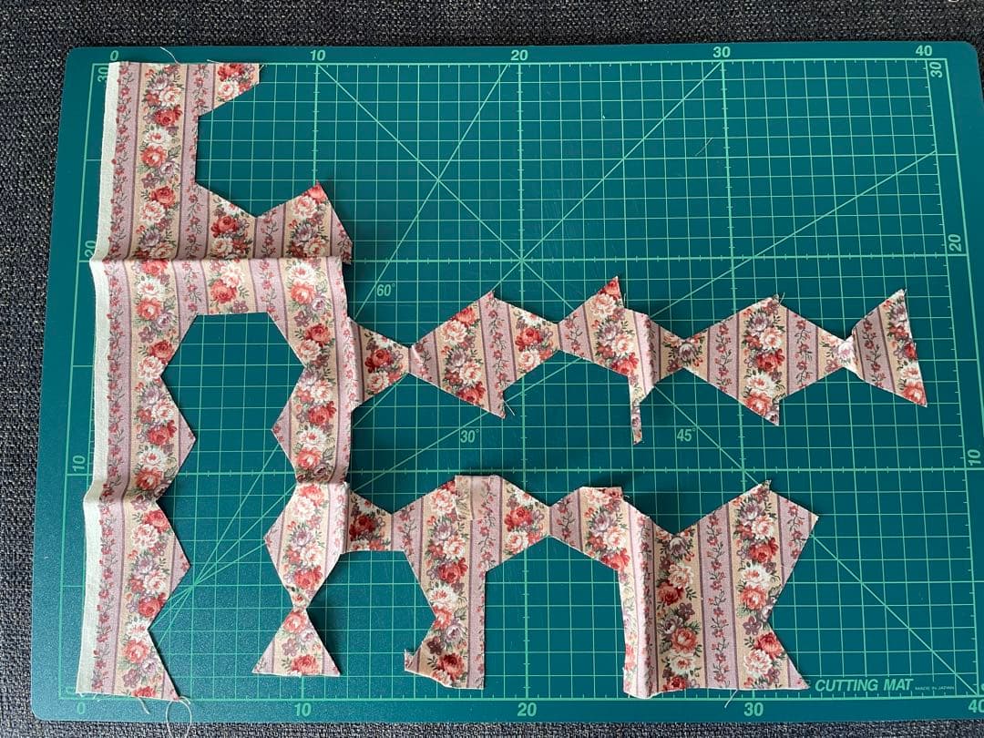 （478）ヘキサゴン 正六角形 パッチワーク 製作途中 カット布