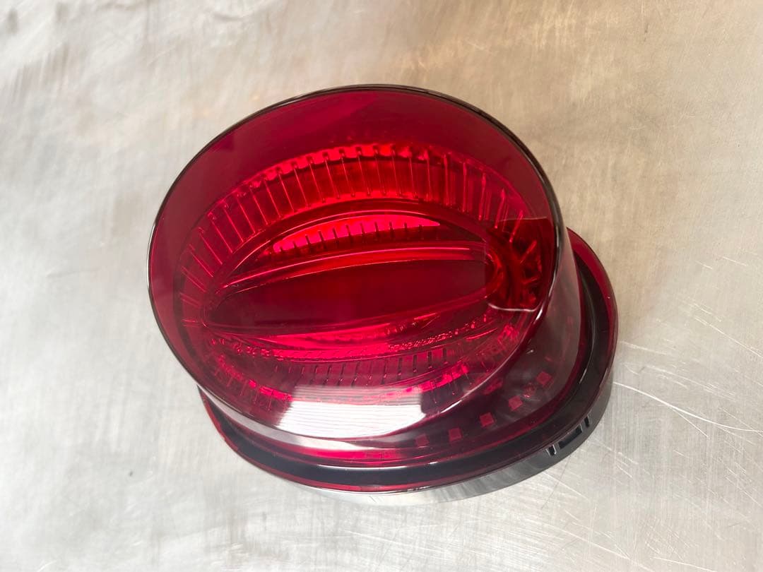 カワサキZ900RS / CAFE アワビ テールランプ LED ダークレッド