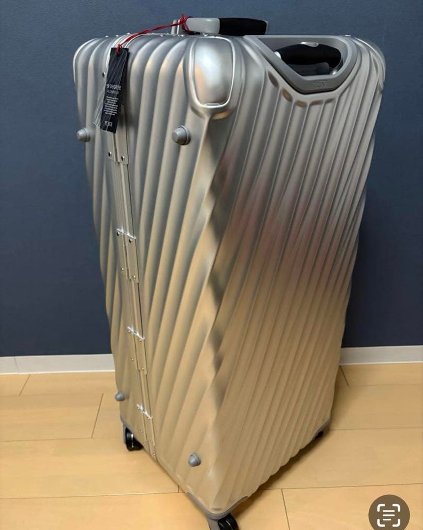 TUMI ローリング・トランク 19 DEGREE ALUMINUM 86L
