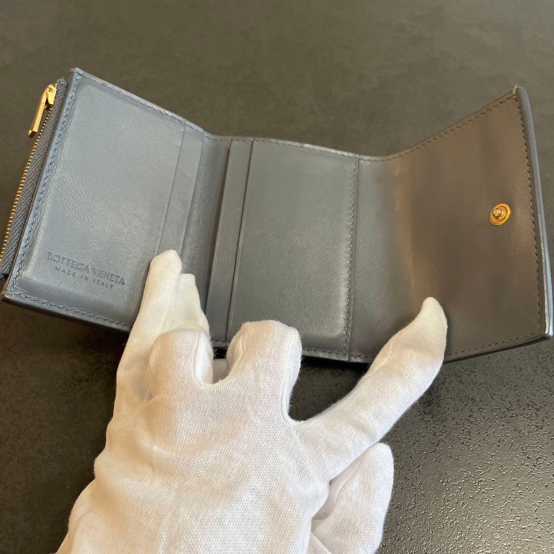 【使用感少ない】ボッテガヴェネタ　三つ折り　財布　ウォレット