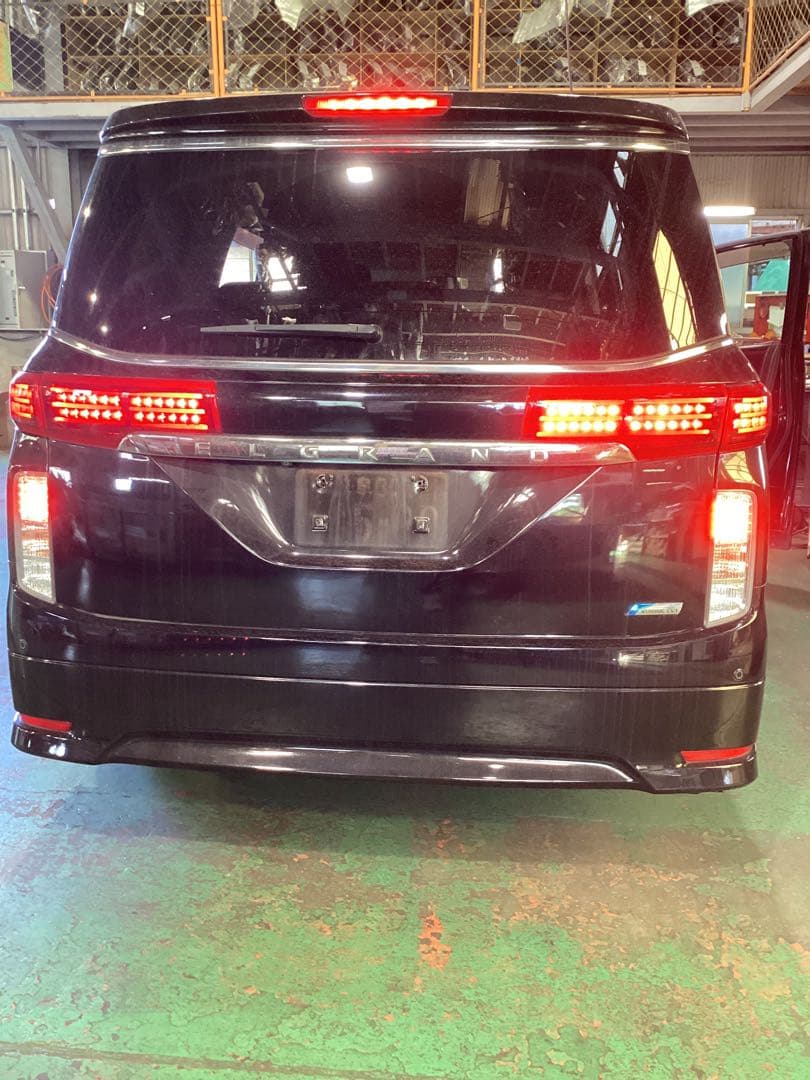 エルグランド E52系 Valenti ヴァレンティ LEDテールランプ