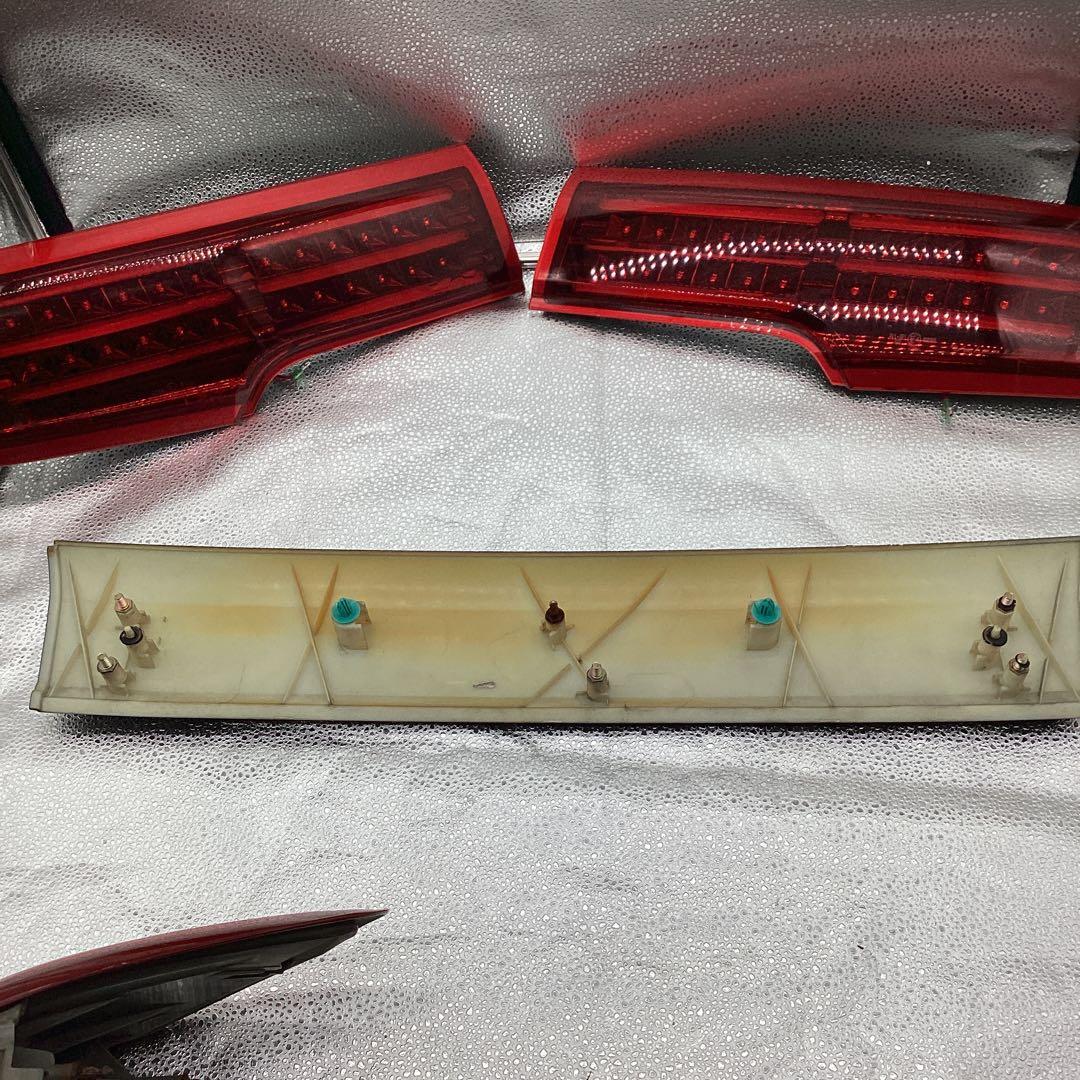 エルグランド E52系 Valenti ヴァレンティ LEDテールランプ