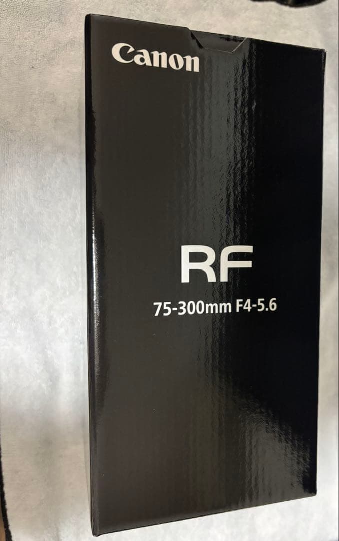 キャノン RF75-300mm F4-5.6