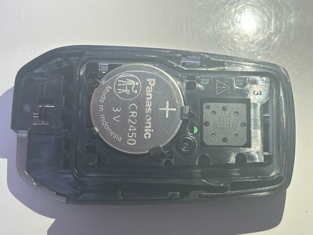 【美品】トヨタ 純正スマートキー　ランドクルーザー300