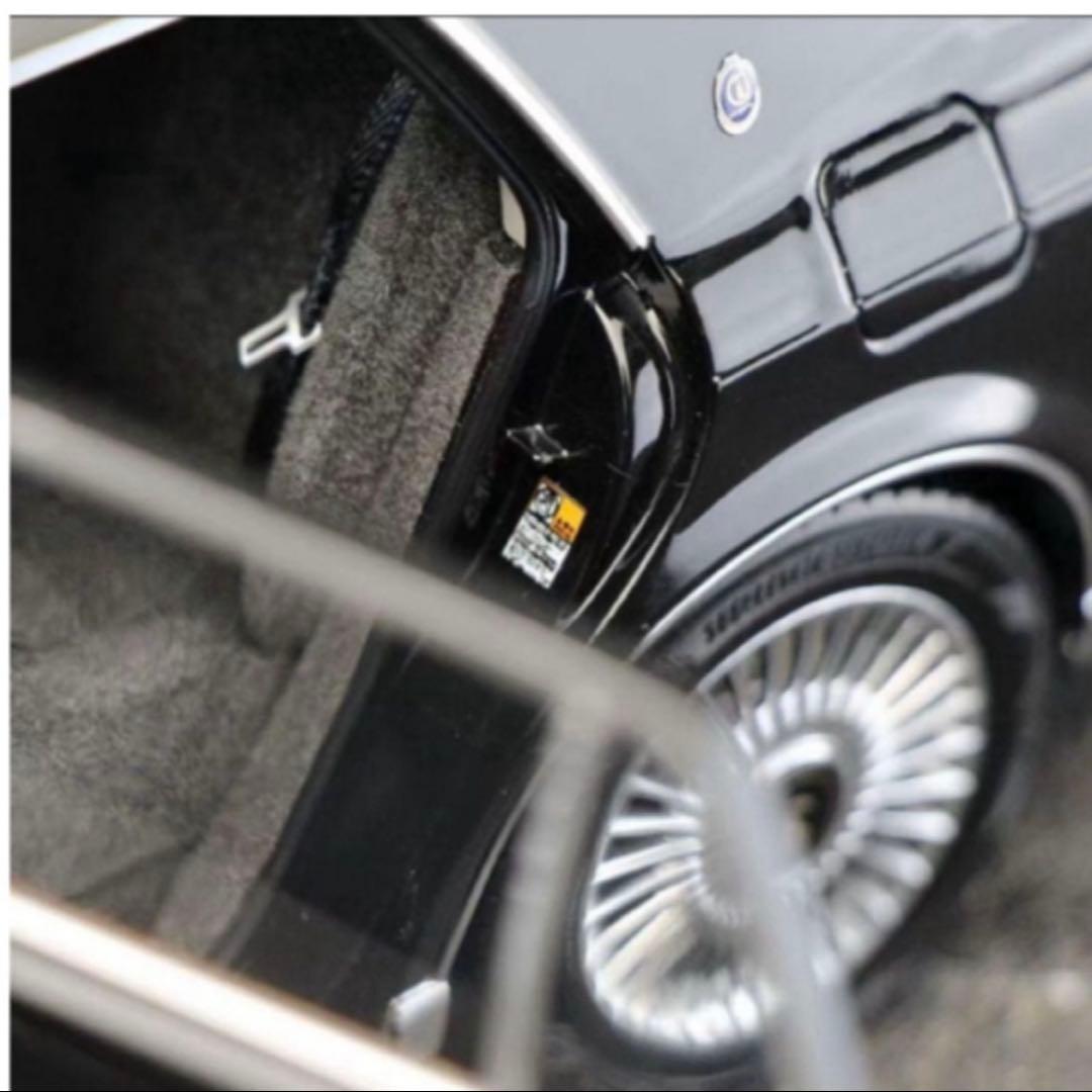 LCD製 1:18 トヨタ センチュリー 合金製フルオープンモデルカー　ブラック