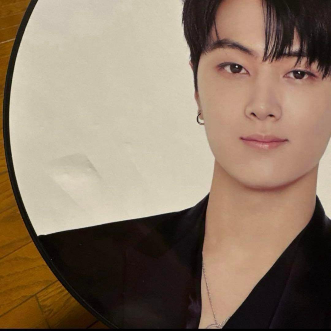 enhypen ジェイ　うちわ