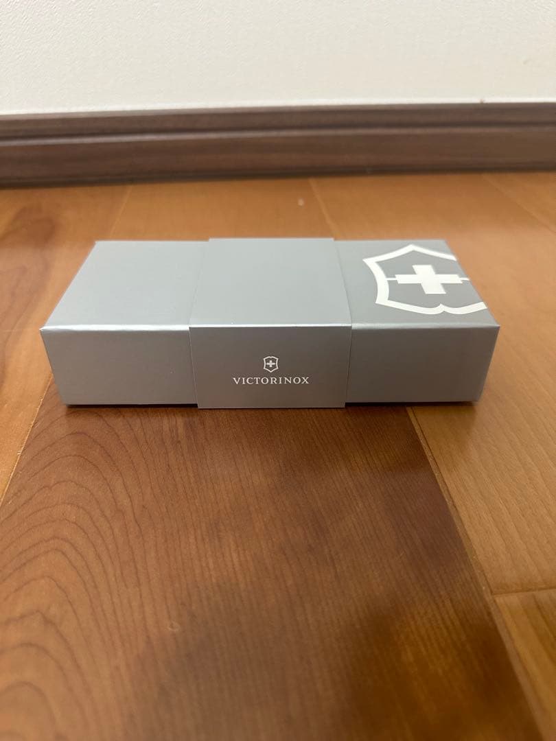 ［非売品］RICHARD MILLE リシャールミル VICTORINOX