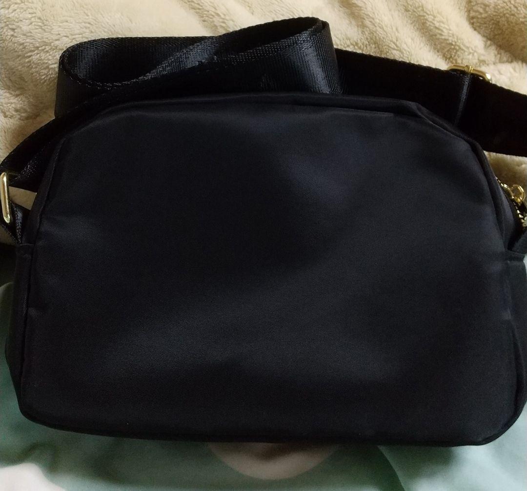 PRADAミニショルダーバッグプラダ