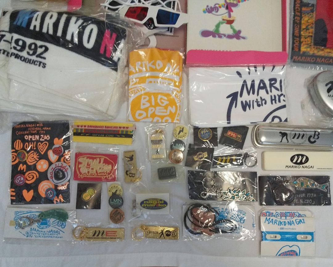 【希少】1990年代 永井真理子グッズ多数 コンサート・カレンダー・文具・タオル