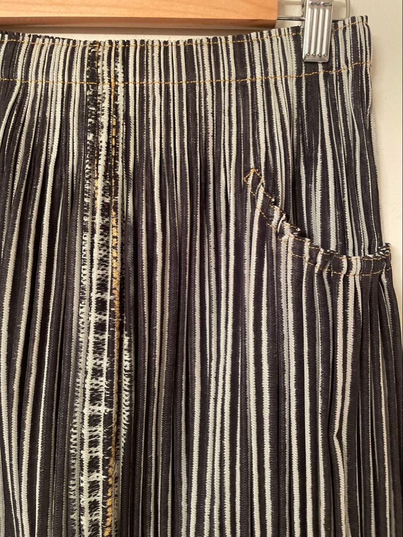 イッセイミヤケプリーツプリーズ デニム転写プリント　プリーツスカート