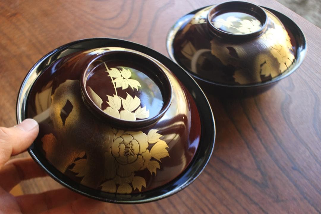 時代逸品！風情ある栗色漆に極上牡丹蝶蒔絵の映える大椀2点（検輪島塗蒔絵椀雑煮椀