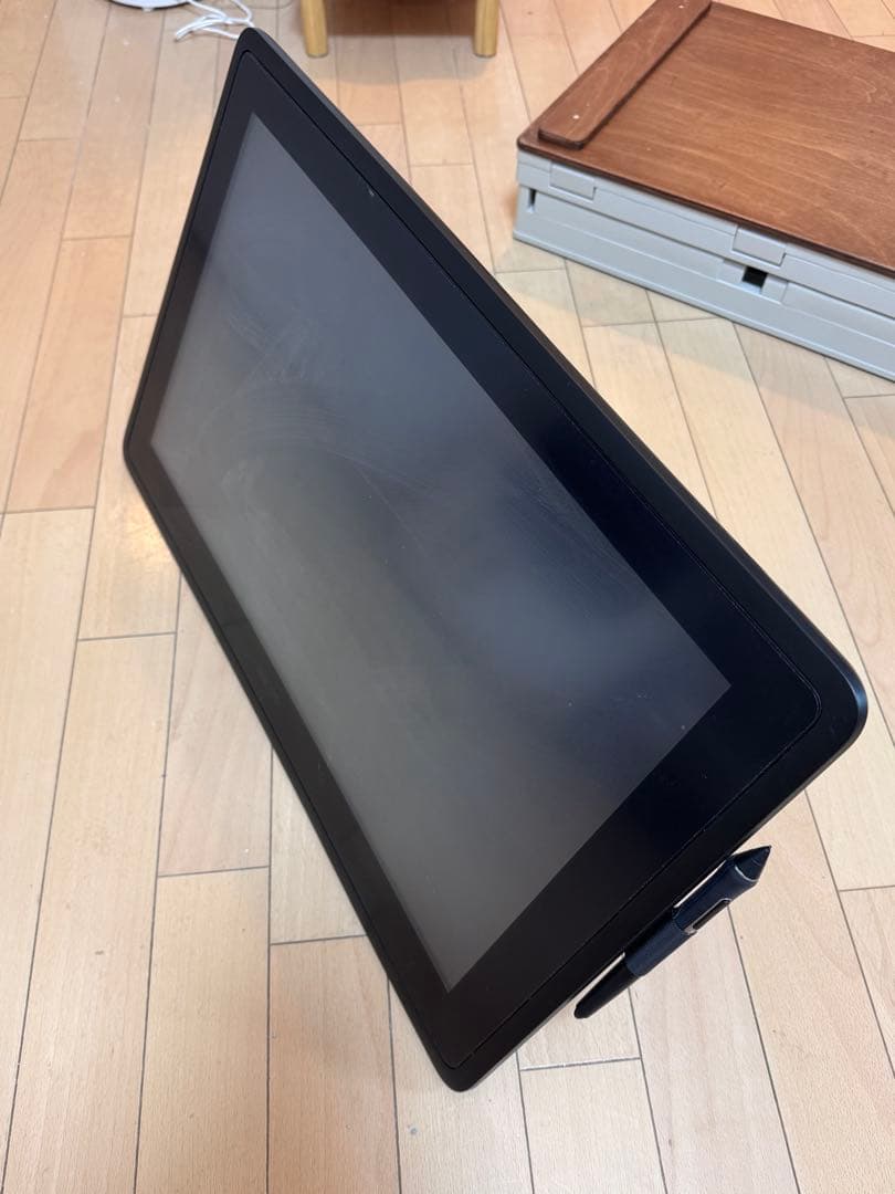 Wacom Cintiq 22 液晶ペンタブレット21.5型