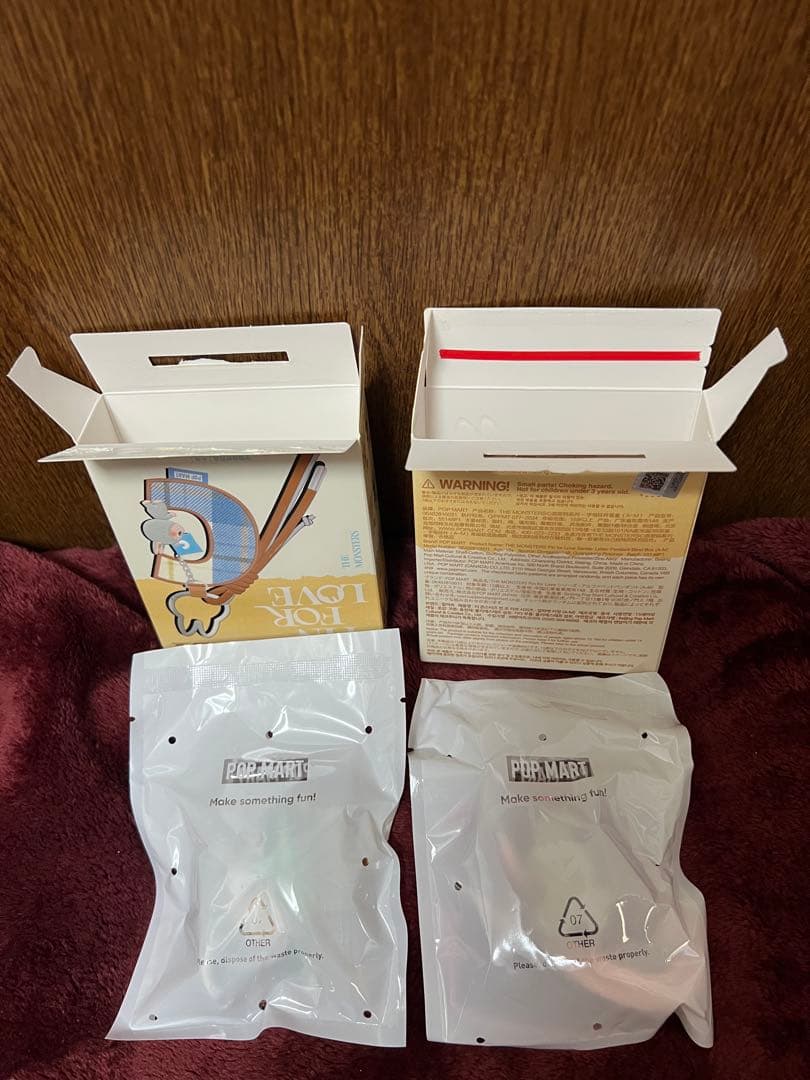 【正規品】 PIN FOR LOVE THE MONSTERS 前半　AHM除く